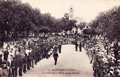 Saint-Denis-Du-Sig-PlaceMairieJourFete