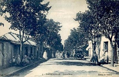 Tocqueville-GrandeRue-01