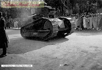 Defile-1935-04