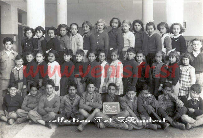 1952-53 : classe de mr Détrez : CP-CE1-CE2-CM