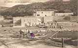 Coin du port et pavillon des officiers