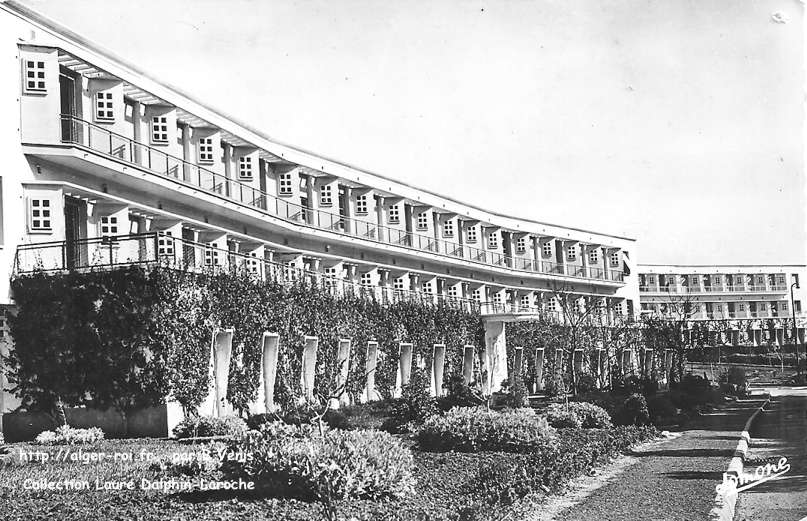 Ben-Aknoun, la cité universitaire.