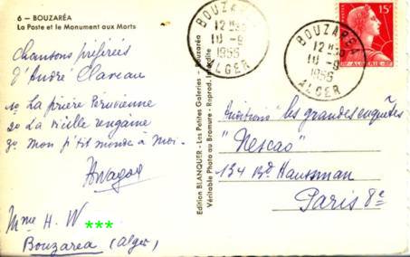 La poste et le monument aux Morts