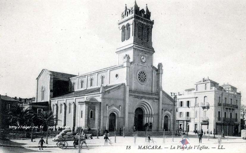 LA PLACE DE L'EGLISE