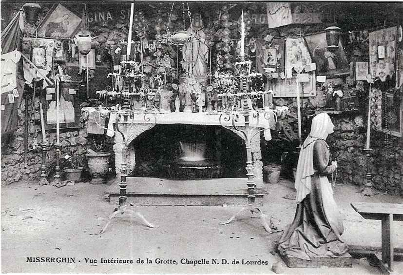 La grotte, chapelle Notre Dame de Lourdes