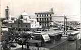 la place, la mosquée, les trams