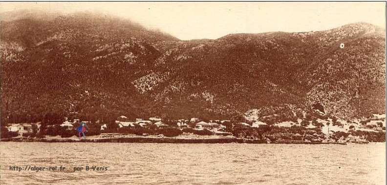 Le Chenoua plage , vue d'ensemble