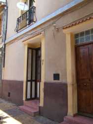 Appartement du haut :
Famille Yvars
Appartement du bas :
Commissaire Bartolini