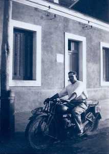 1936
Lucien Albentosa sur sa moto
marque Terrot