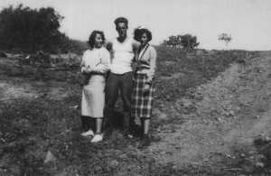Avril 1951
Maryvonne VIDAL
Jean-Paul BANON
Anne-Marie BANON