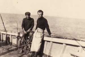 Djilali BENFARDJALLAH
et
Jacques CUCINIELLO
sur le "Julietta"