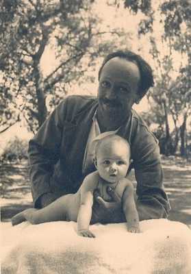 Lucien Louis Edouard DESSOLIERS
fils d'Hippolite
----
1893 / 1959