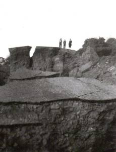 Highlight for Album: Le glissement de terrain - 1953