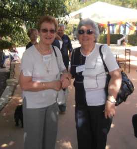 LA VIERE 2010
----
Marguerite LASSUS
(Famille XICLUNA)
Yvette CERVERA