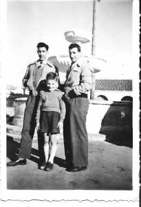 1950 - TENES
----
Loulou XICLUNA
Daniel MANSION
Pierrot LASSUS