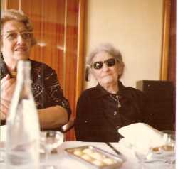 1979 - TOULOUSE
Germaine MANSION 
et Marie CAMILLERI
pour son centenaire