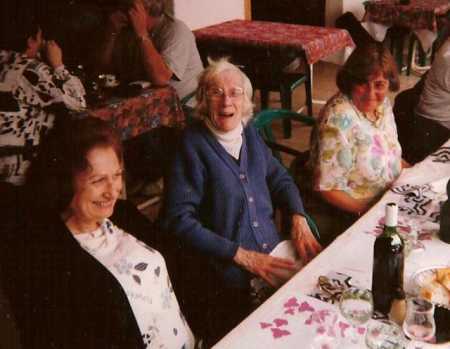 LA YOLE
----
Marie MANZANO
Olga RAUD
Maddy SEROR