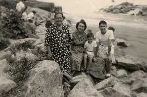 Familles ALBENTOSA/ROSTOLL :

Laure MASSON
x
x
x