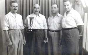 Remise de la coupe
----
1- Etienne TACHET (Hotel)
2- Augustin CACCIUTTOLO 
3- Jean SINTES
4- Jean-Paul GARCIA