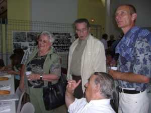 Magali BOISSON
son mari Lucien ROUBELAT
son gendre
et Jacky TORREGROSSA (assis)