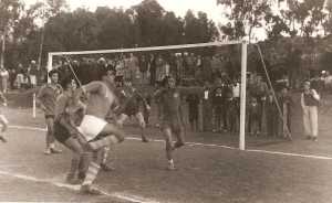 Goal : TENSI dans les buts
HENNI Djillali
SPAHIS
Yvon LEDESMA