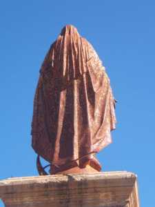 Statue de La Vierge
en 2007