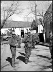 BERNELLE
Lieutenant LANGLE
Sergent DUBOIS
