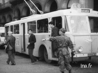 La Bataille d ALGER - 1957
Controle d'un Trolley