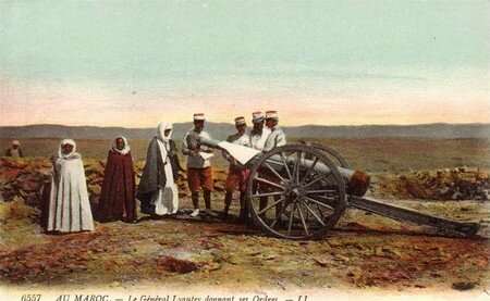 Lyautey_donnant_des_ordres