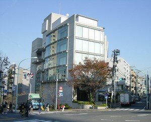 1Vue_exterieure_de_la_Maison_franco_japonaise