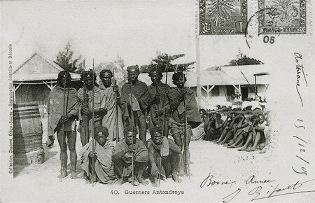 Madagascar_guerriers_Antandroy