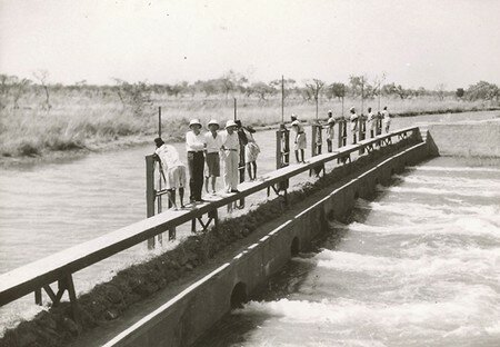 DAFANCAOM01_30FI014N019_P