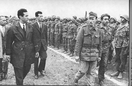 Ben_Bella_et_Houari_BOUMEDIENNE2