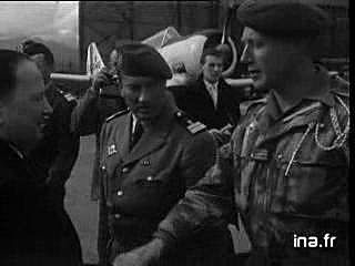 CC2BEF833125D482C5B94F_Large