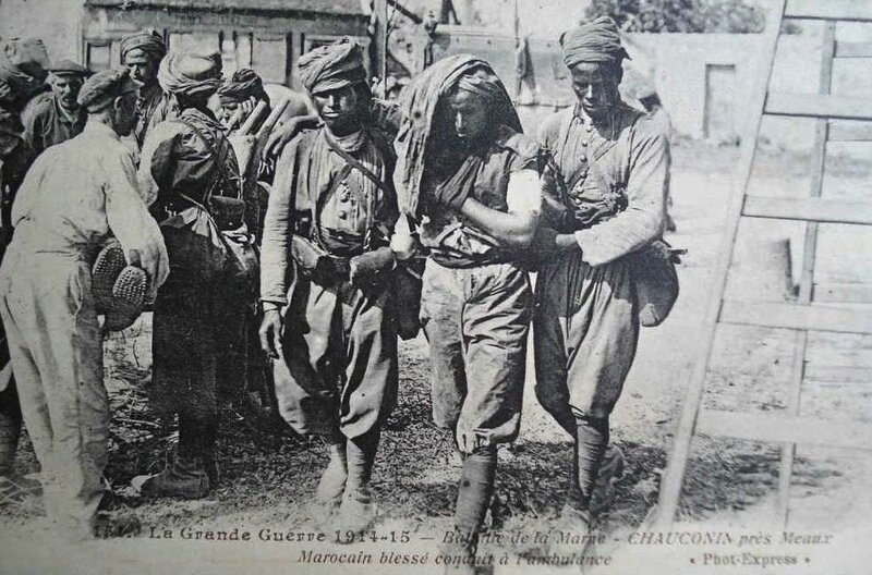 blessé marocain conduit ambulance