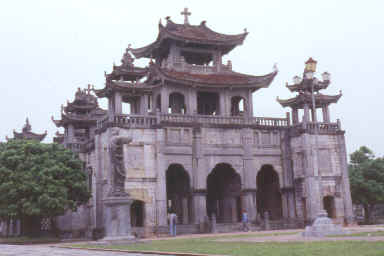 Cath�drale Catholique de Phat Diem