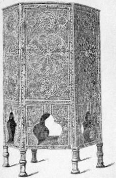 Fig. 127. - Table du sultan Kalaoun. (Mus�e arabe du Caire.)