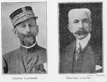 A gauche: G�n�ral LAPERRINE, � droite: Mar�chal LYAUTEY