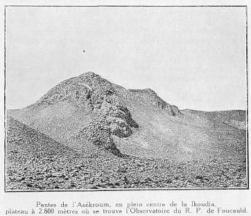 Pentes de l'As�kroum, en plein centre de la Ikoudia...