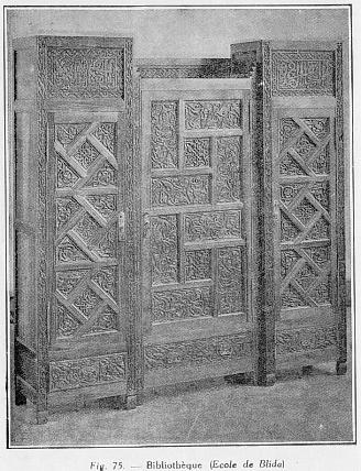 Fig. 75- - Biblioth�que (�cole de Blida)