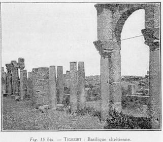 Fig. 15 bis. - TIGHZIRT : Basilique chr�tienne.