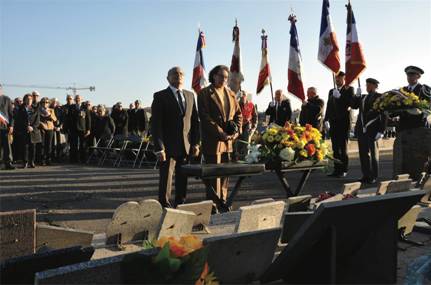 AGDE - COMMEMORATION - Hommage aux victimes de la fusillade de la rue d'Isly