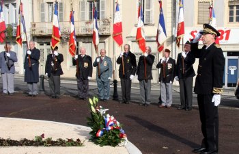C&eacute;r&eacute;monie du 5 d&eacute;cembre au monument