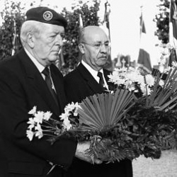  Saddok Boussad (&agrave; droite), avec Michel Fasquel, pr&eacute;sident desCATM de Coudekerque-Branche.