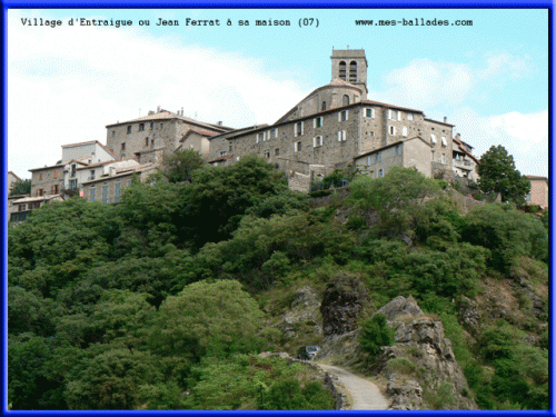 village-d-Entraigue-Ardeche.jpg