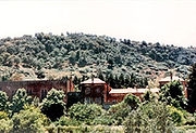 Monastere_de_tibhirine.jpg