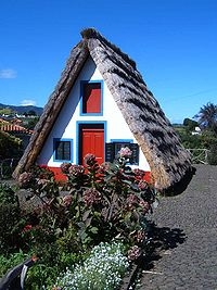 200px-Madeira_Santana.jpg