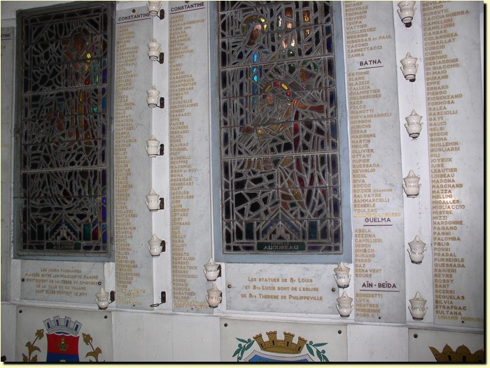 11-Detail_des_plaques.JPG