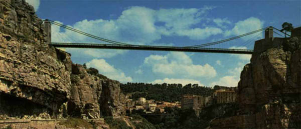 La passerelle de Sidi M'Cid