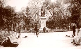Les canons au square Vale